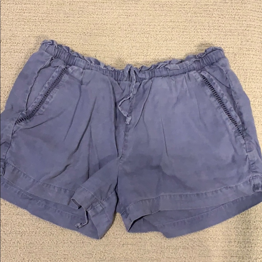 Super comfy blue denim shorts